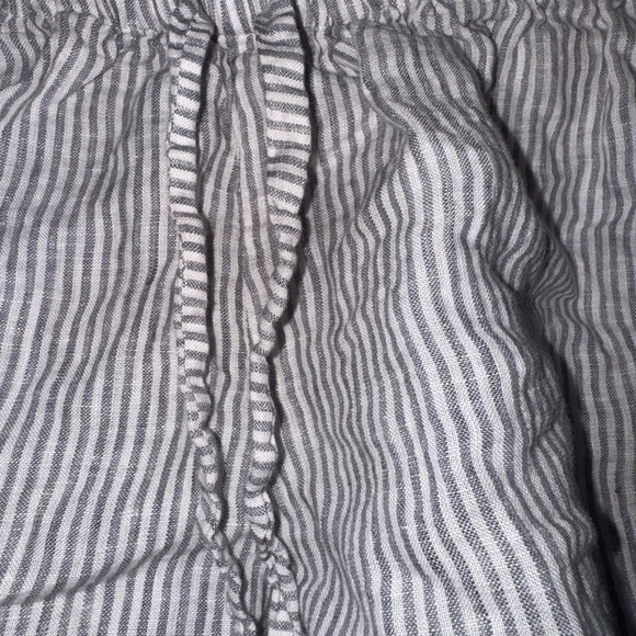 Striped Gray Long Sleeve Shirt & shorts sleep set - Picture 6 of 10